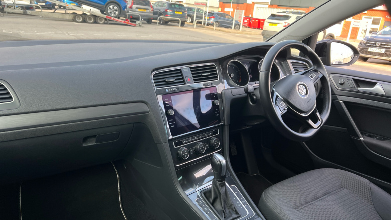 Volkswagen Golf 1.5 TSI EVO 150 Match Edition 5dr DSG Petrol Estate